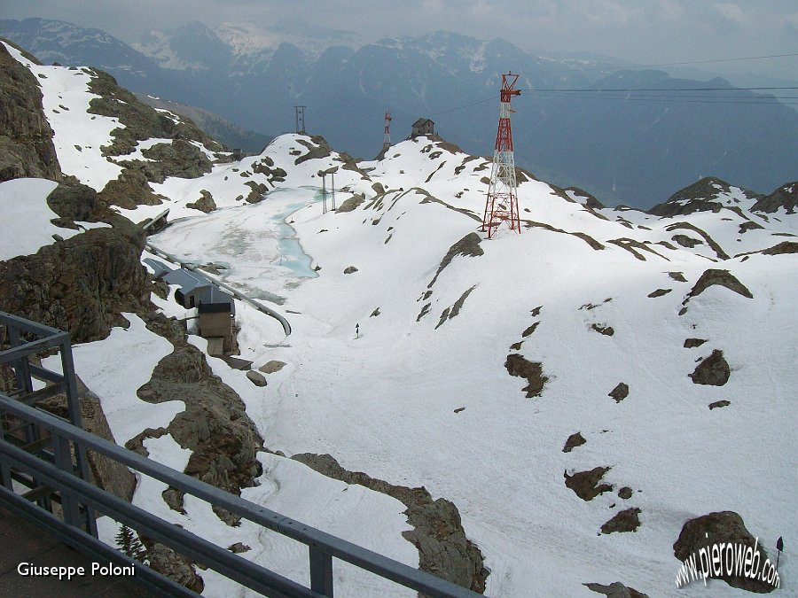 14 La capanna al Lago Nero e la cap. Giulia Maria .jpg